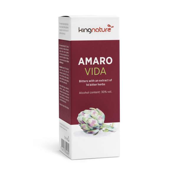 AmaroVida_Box_En_White Eine weiß-kastanienbraune Schachtel mit der Aufschrift „kingnature AMARO VIDA“ und einer Artischocken-Illustration. Das Produkt wird als Kräuterbitter mit einem Extrakt aus 14 Bitterkräutern und einem Alkoholgehalt von 30 % beschrieben.
